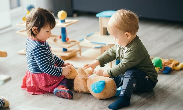 رشد اجتماعی با اسباب بازی